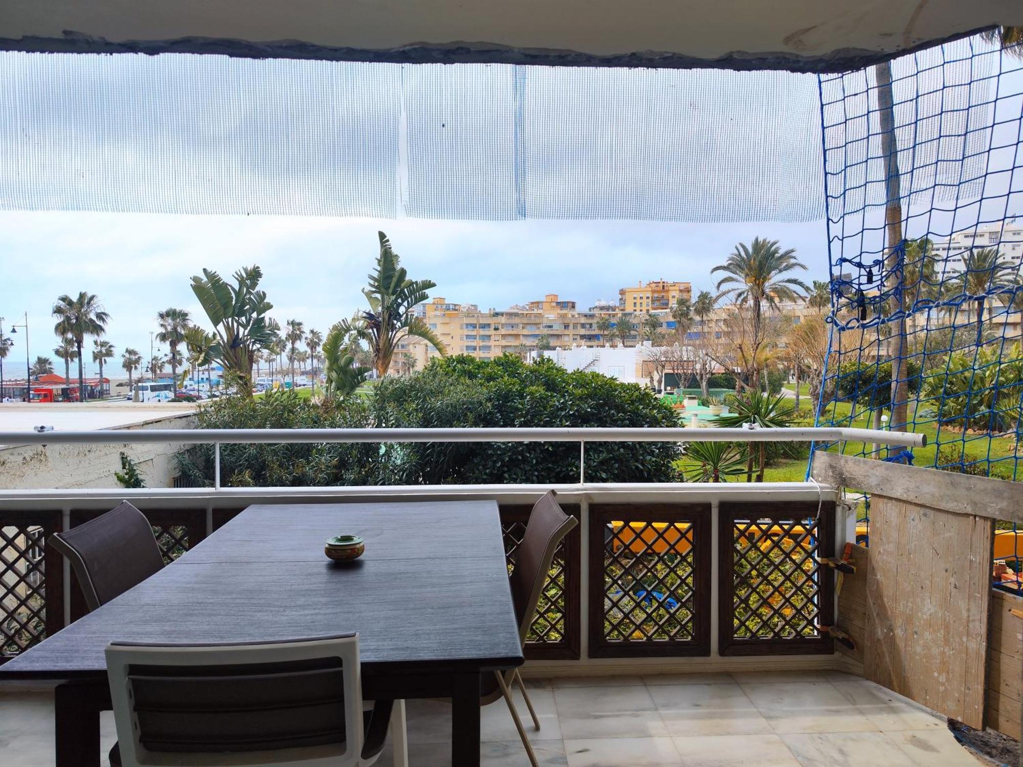 Golf Coast Los Alamos, Primera Linea De Playa Torremolinos Exterior foto